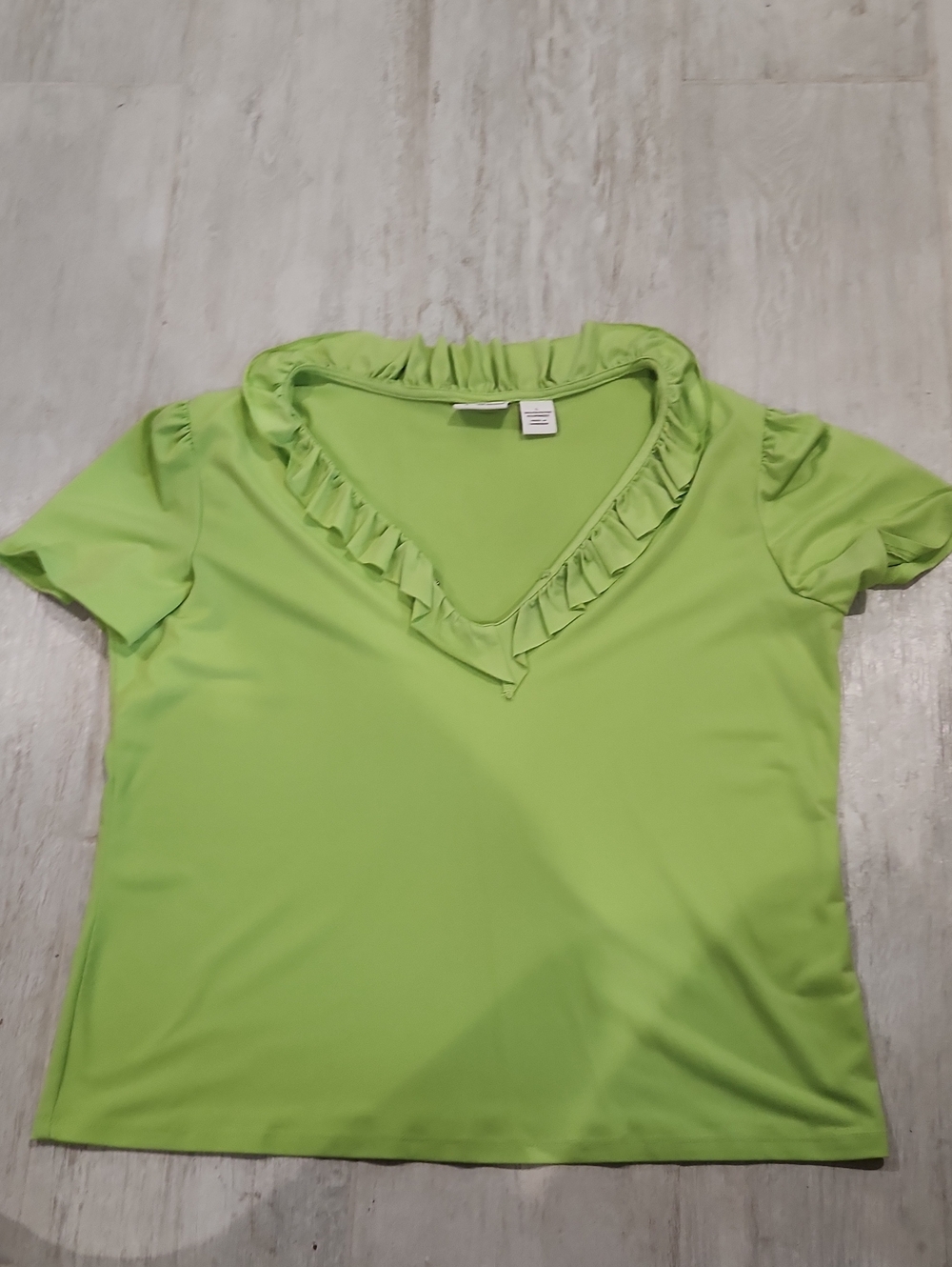 Kim Rogers Lime Green Ruffle V-Neck Short Sleeve Top